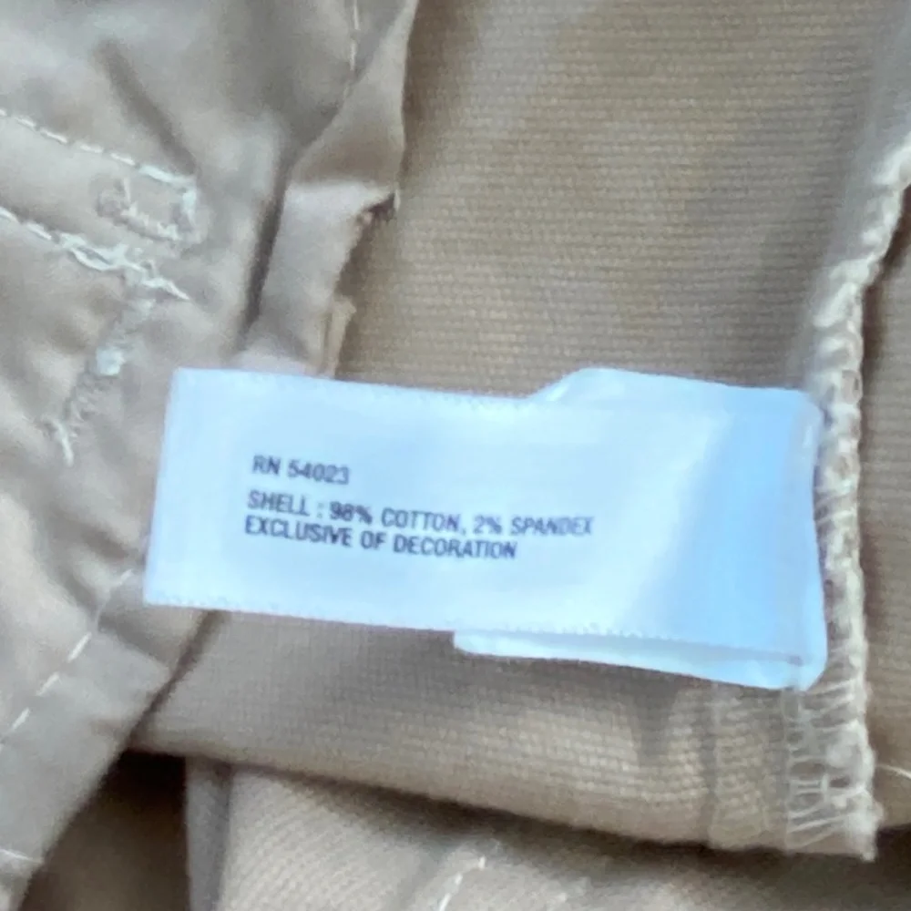 GapKids Khaki Crops + Graphic Short-Sleeve Tee XXL (14-16)